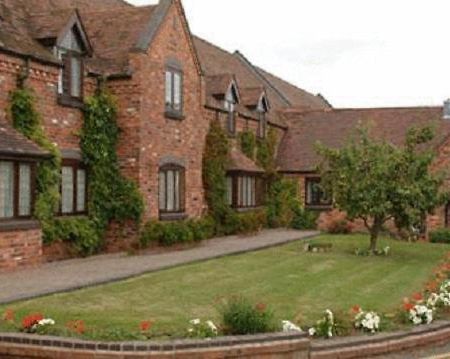The Pear Tree Inn & Country Hotel Hindlip Esterno foto